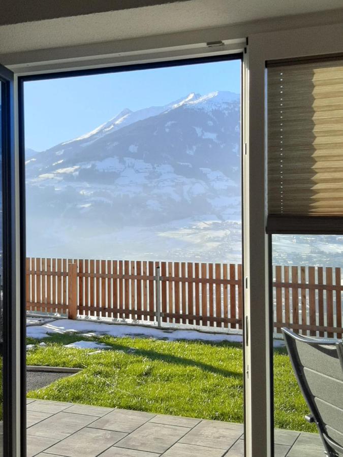 Apart Leonie Hart im Zillertal Eksteriør bilde